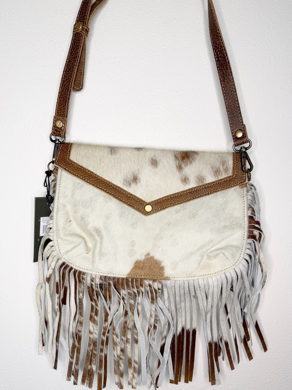 Cowhide Fringe Crossbody Bag in Cream and Brown
